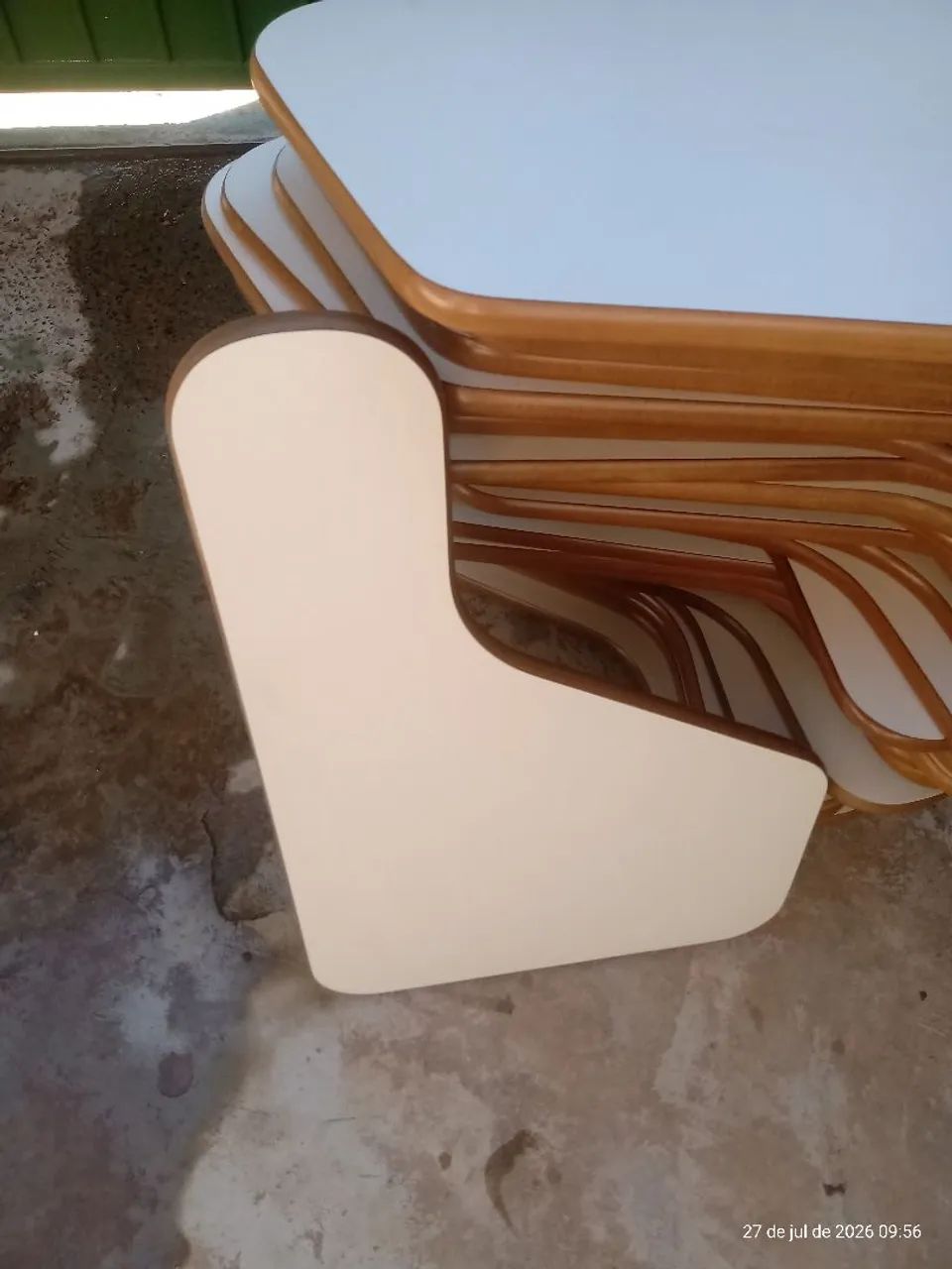 Prancheta MDF 18mm Formicada com Verniz Pu - 59x40cm