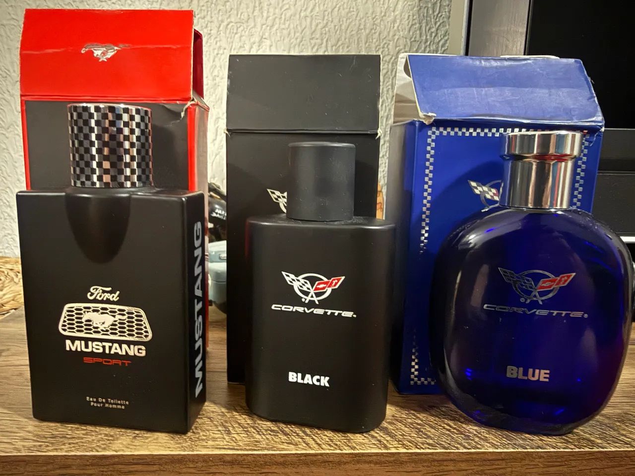 Coleção - Ford e GM Perfumes - Leia o anúncio  - Foto 3