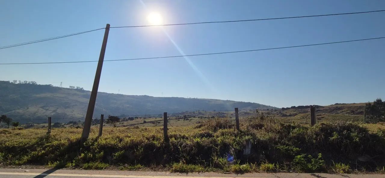 Imóvel para venda possui 400 metros quadrados com 3 quartos - Foto 3