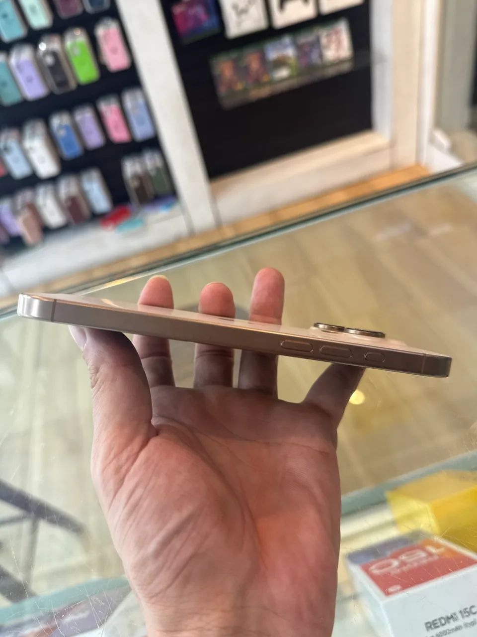 Iphone 16 Pro max 256 - Desert - em apenas 12x 529 - Foto 5