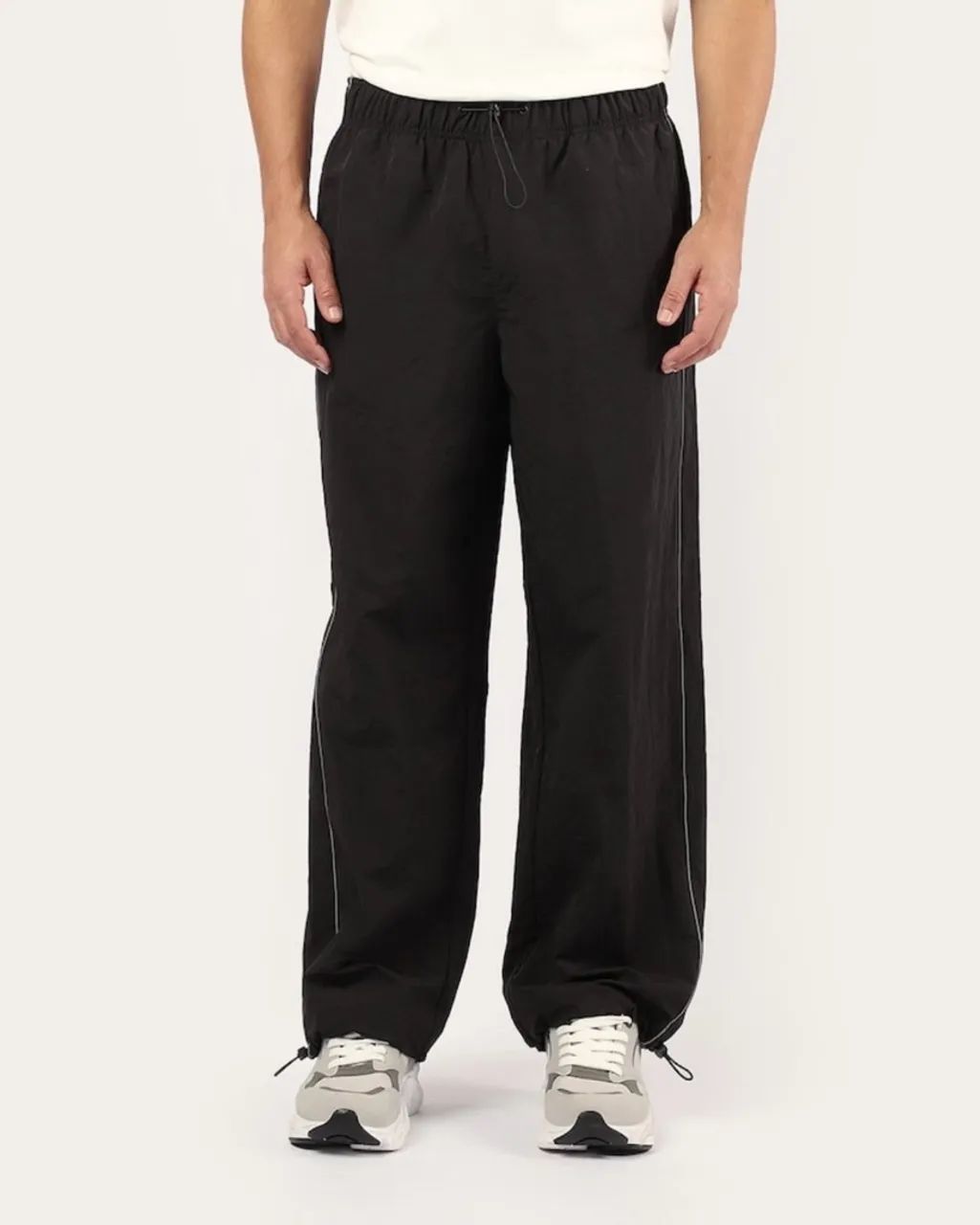 Calça masculina reta cós com ajuste - preta  - Foto 2