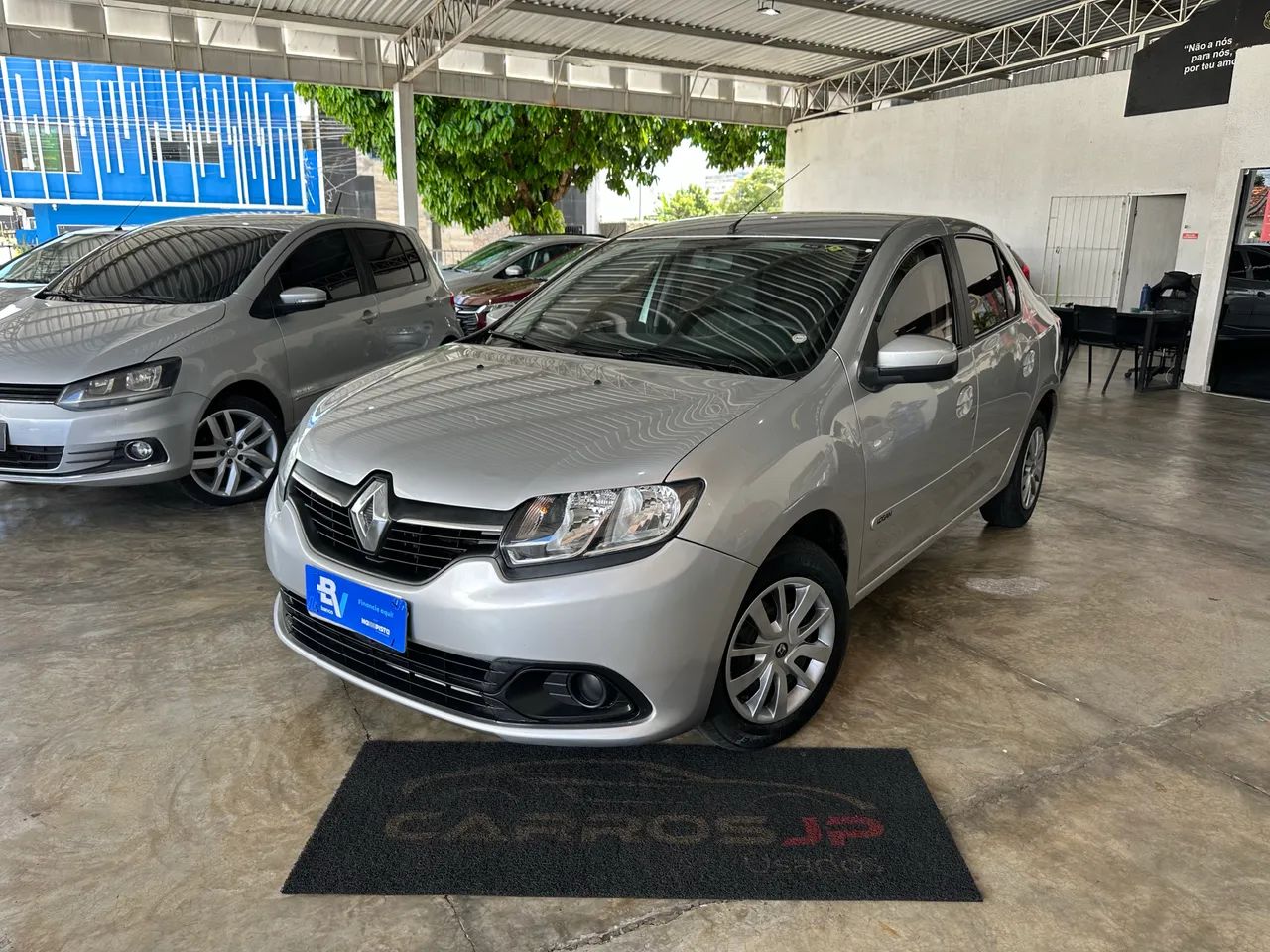 Renault Logan Expression Hi-flex 1.6 8V 4P 2015 - Foto 4