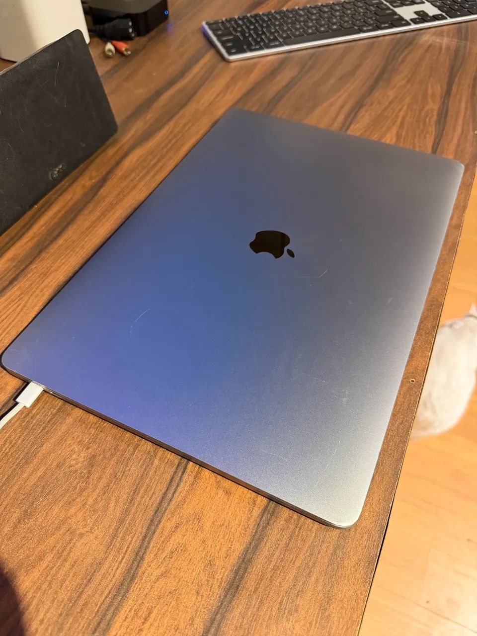 MacBook Pro 2019 Touch Bar 16 polegadas - Foto 2