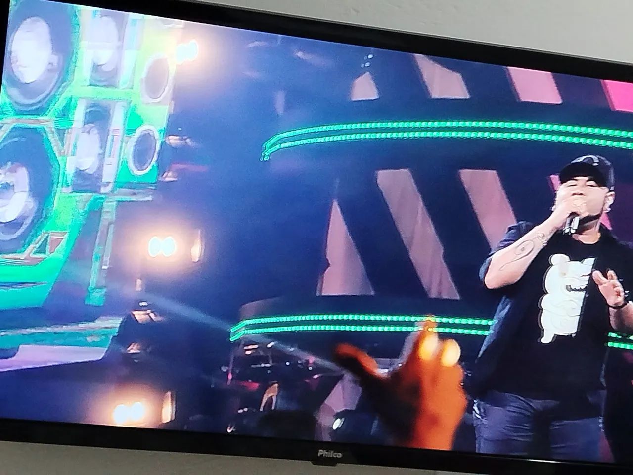 Vendo essa TV Philco de 32 Polegadas, Smart. Funcionando perfeitamente  - Foto 2