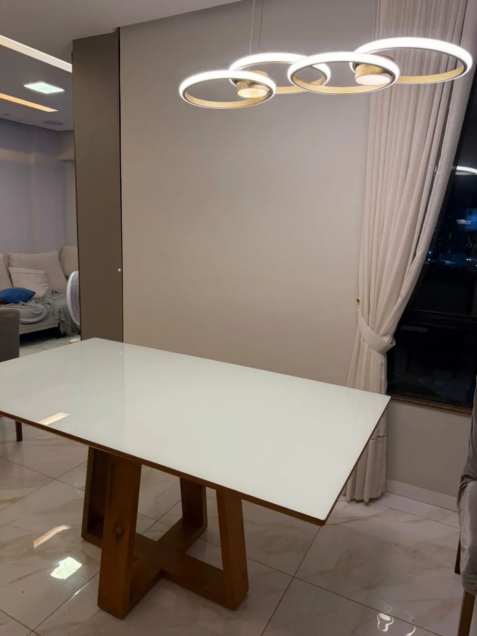 Mesa 6 lugares (madeira) - Foto 4