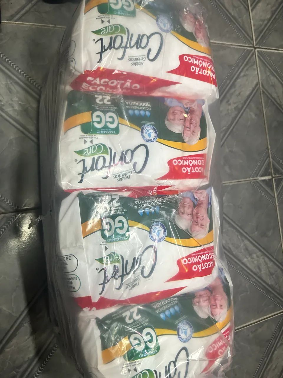Fraldas descartáveis 