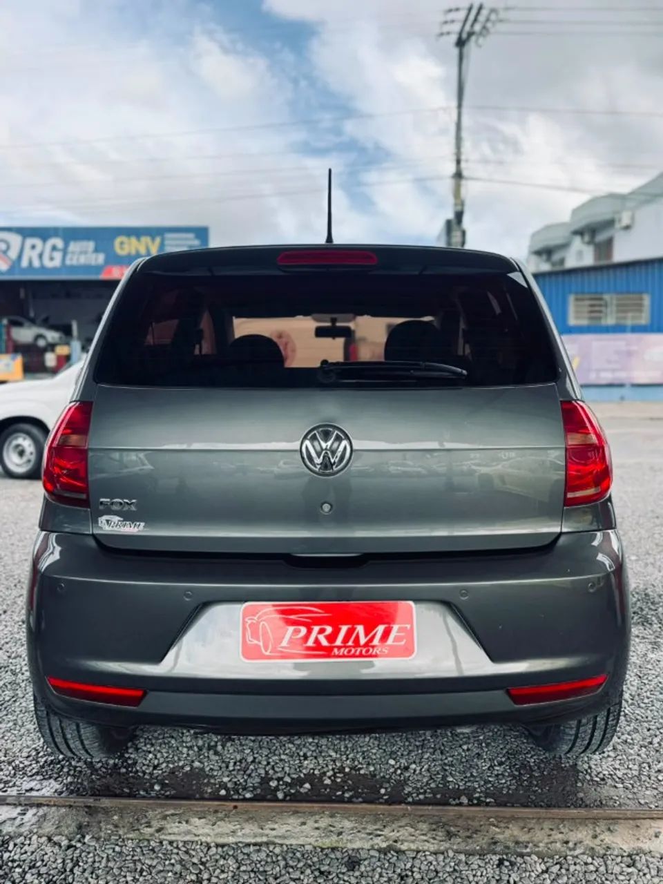 Volkswagen Fox 1.0 MI Total Flex 8V 5P 2011 - Foto 5