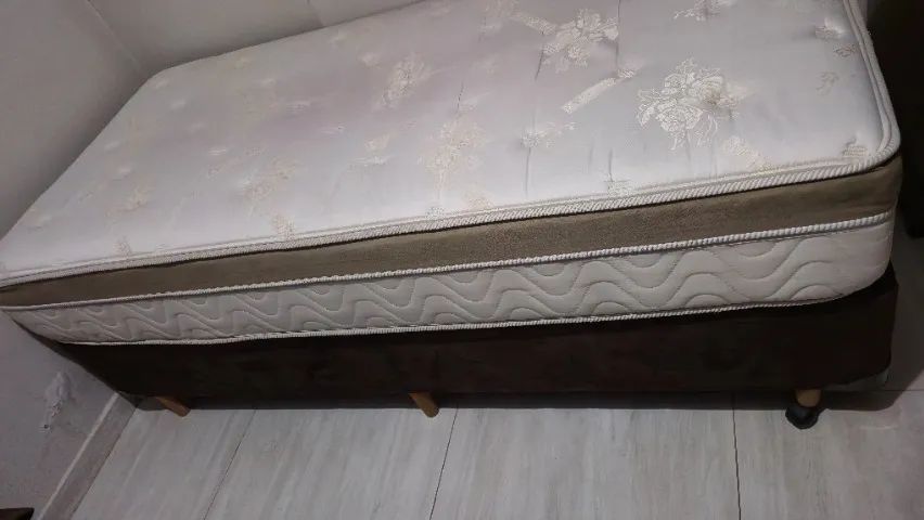 Cama de solteiro seminovo. Aceito proposta. - Foto 2