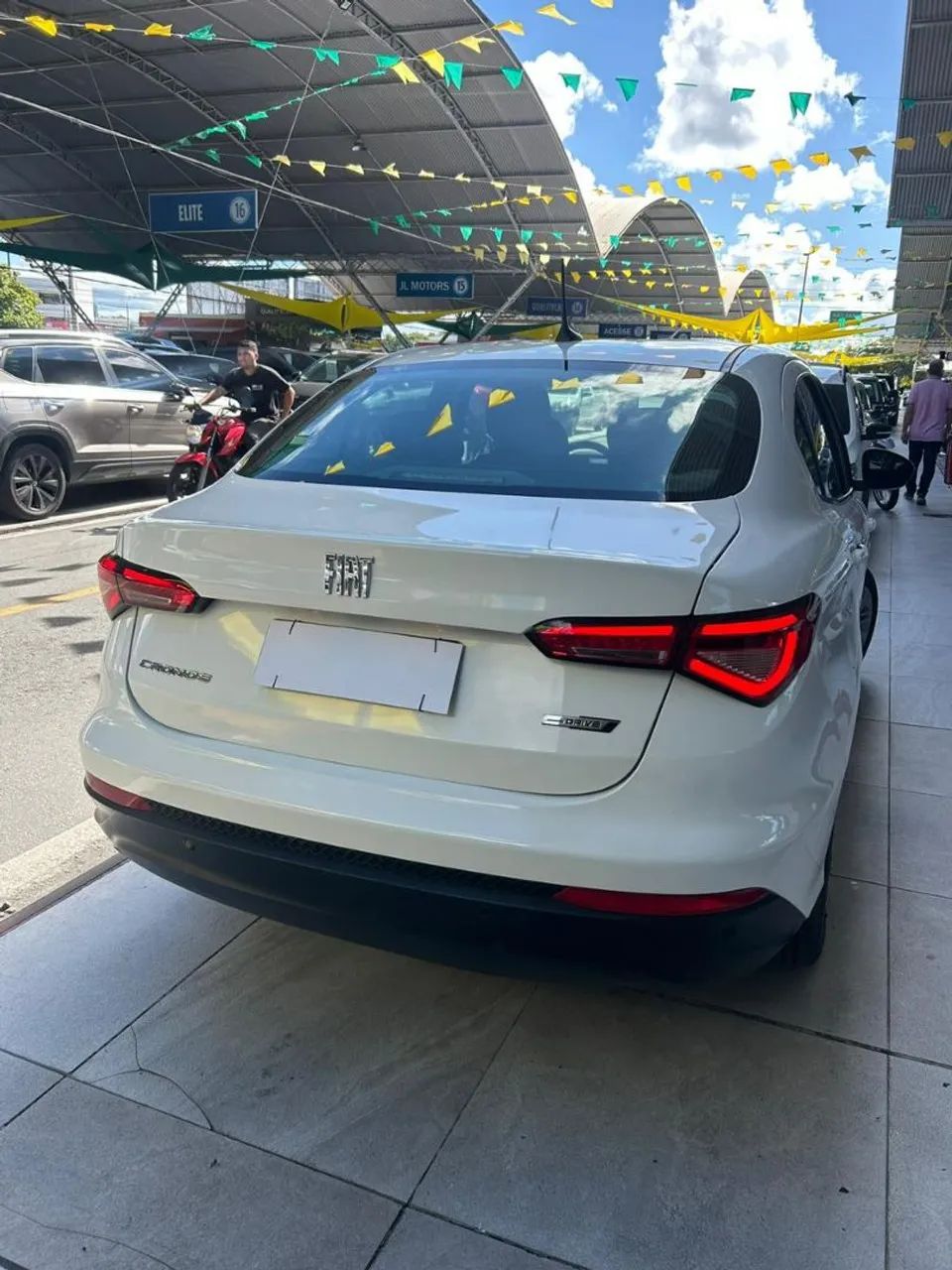 Fiat Cronos Drive 1.3 8V Flex 2023 - Foto 5