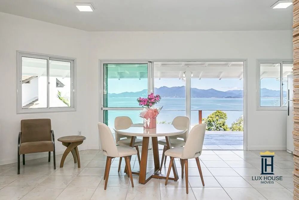 Casa Com Vista Mar Proxíma ao Centro de Florianópolis - Foto 5