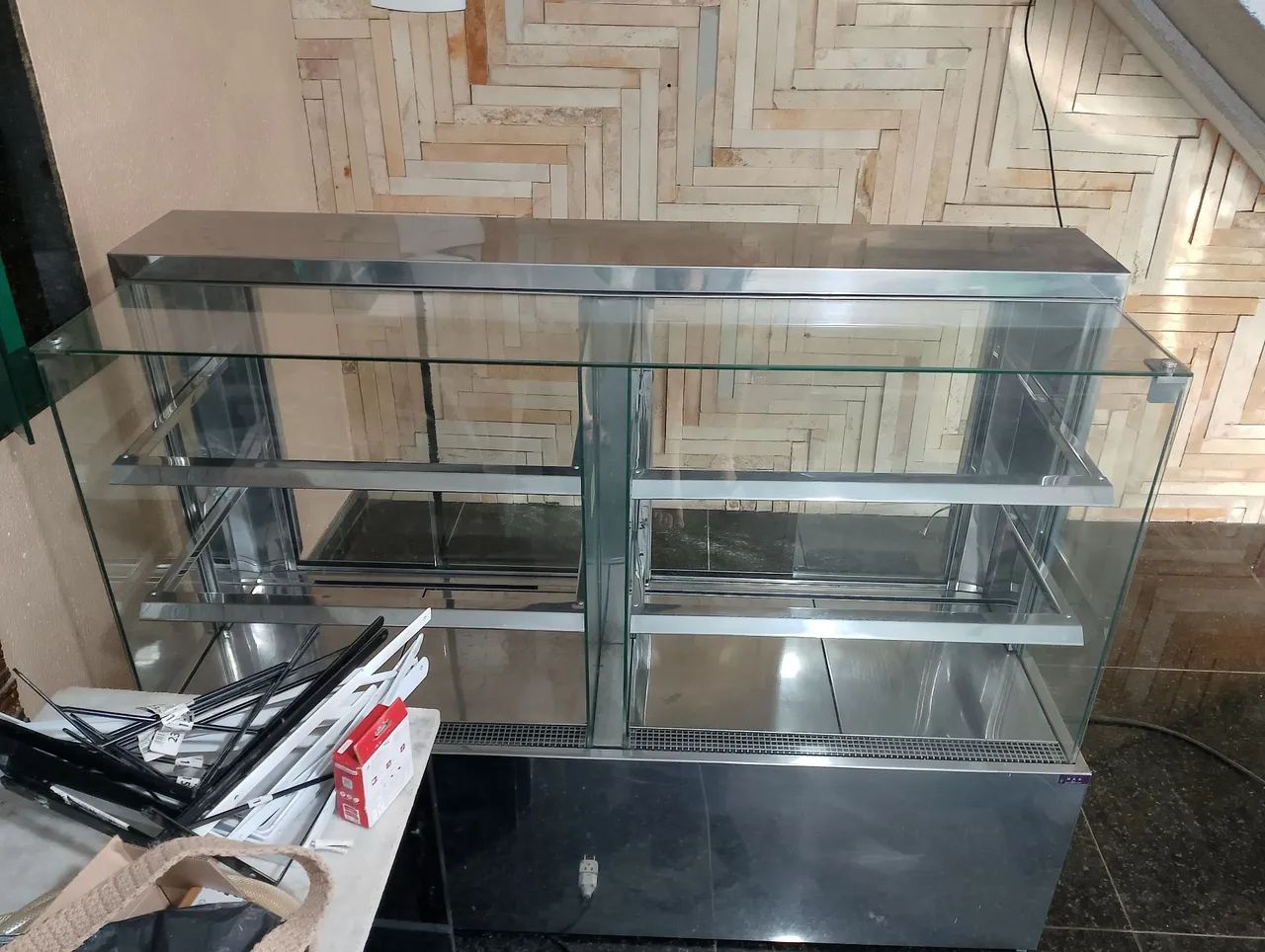 Vitrine quente e frio
