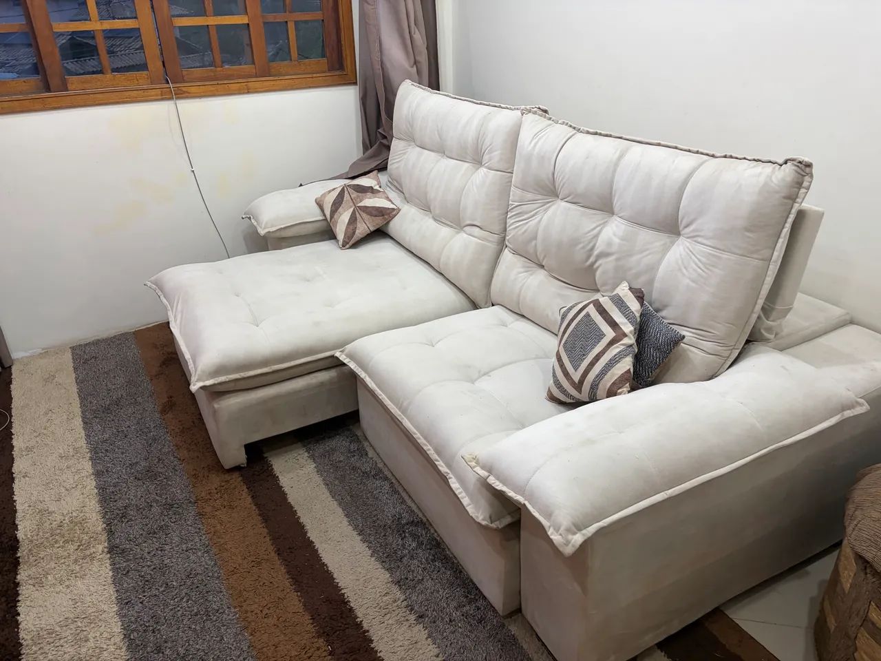 Sofá branco retrátil e reclinável 2,5 metros - Foto 4
