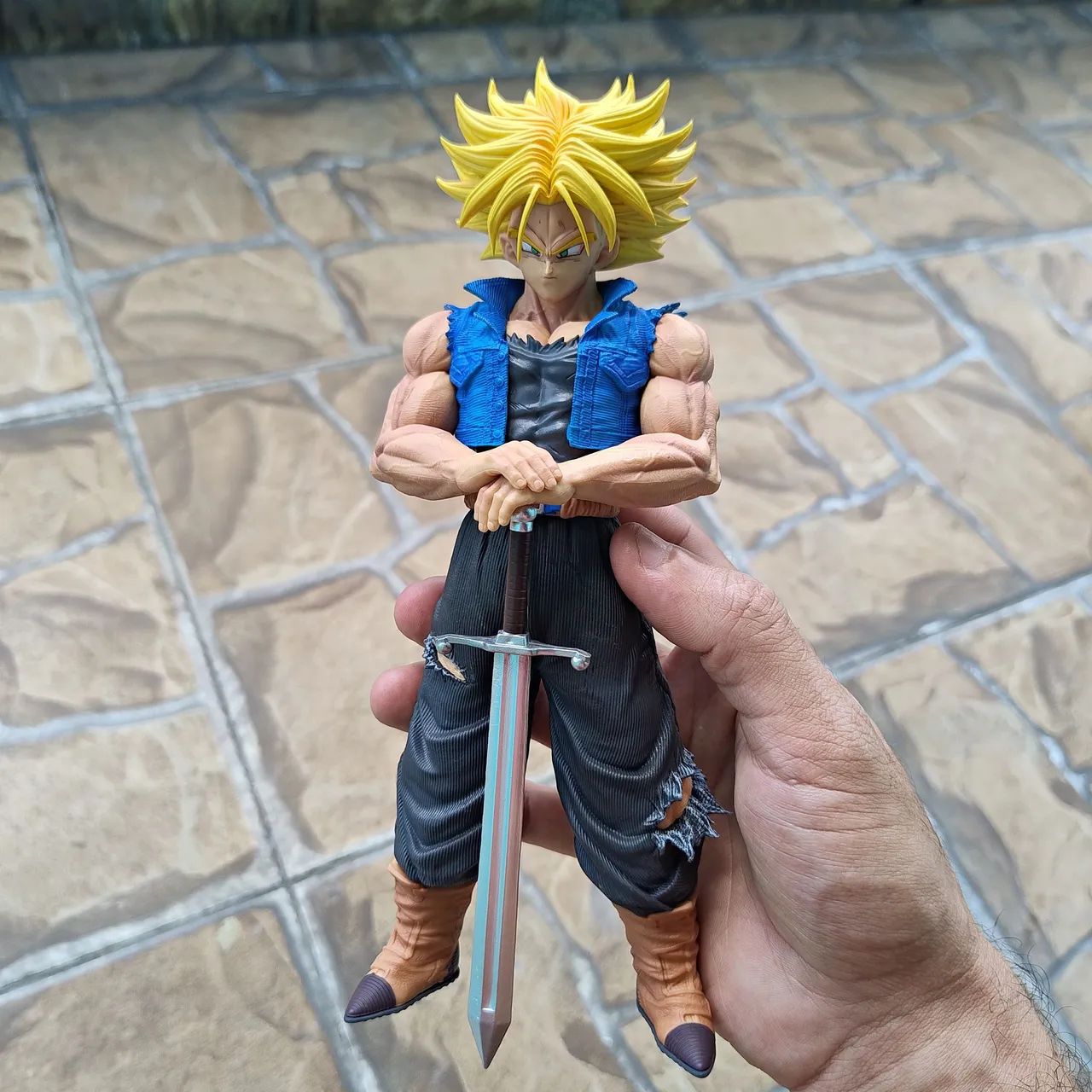 Action Figure Trunks Super Saiyajin - Entrega grátis 