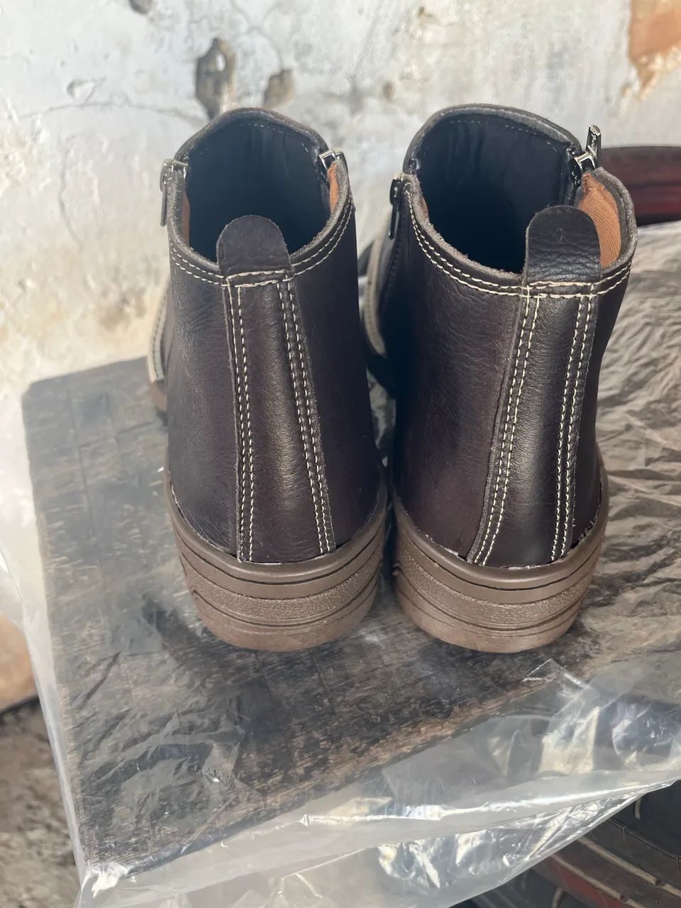 Botina de couro com zíper estilo texta (NOVA ) do 39 ao 43. - Foto 4