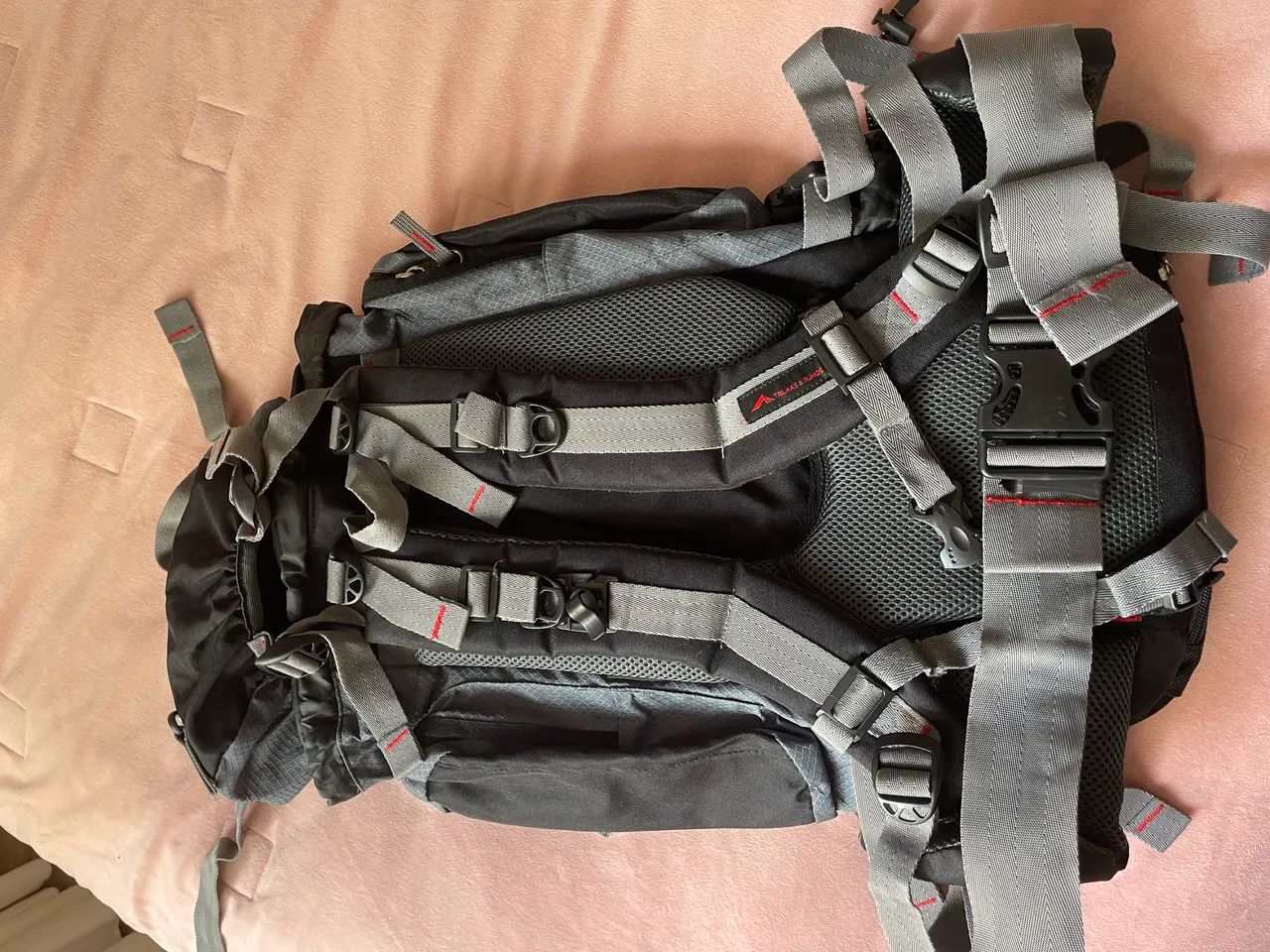 Mochila Cargueira Trilhas & Rumos Crampon Tech 48L - Foto 2