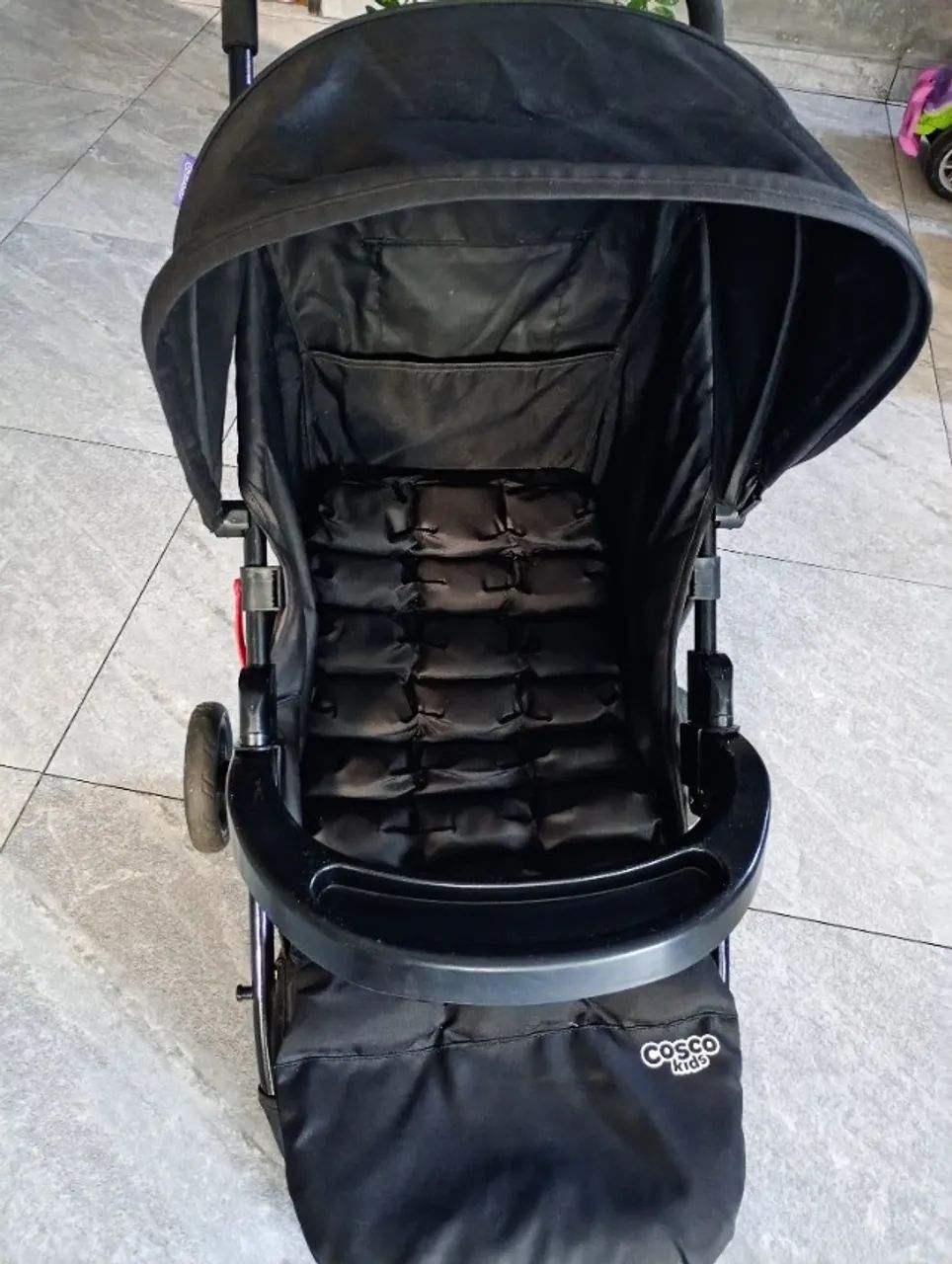 Carrinho de bebê Cosco 3 rodas  - Foto 2