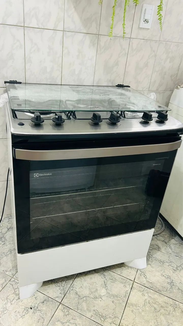 Fogão Eletrolux 5 bocas 