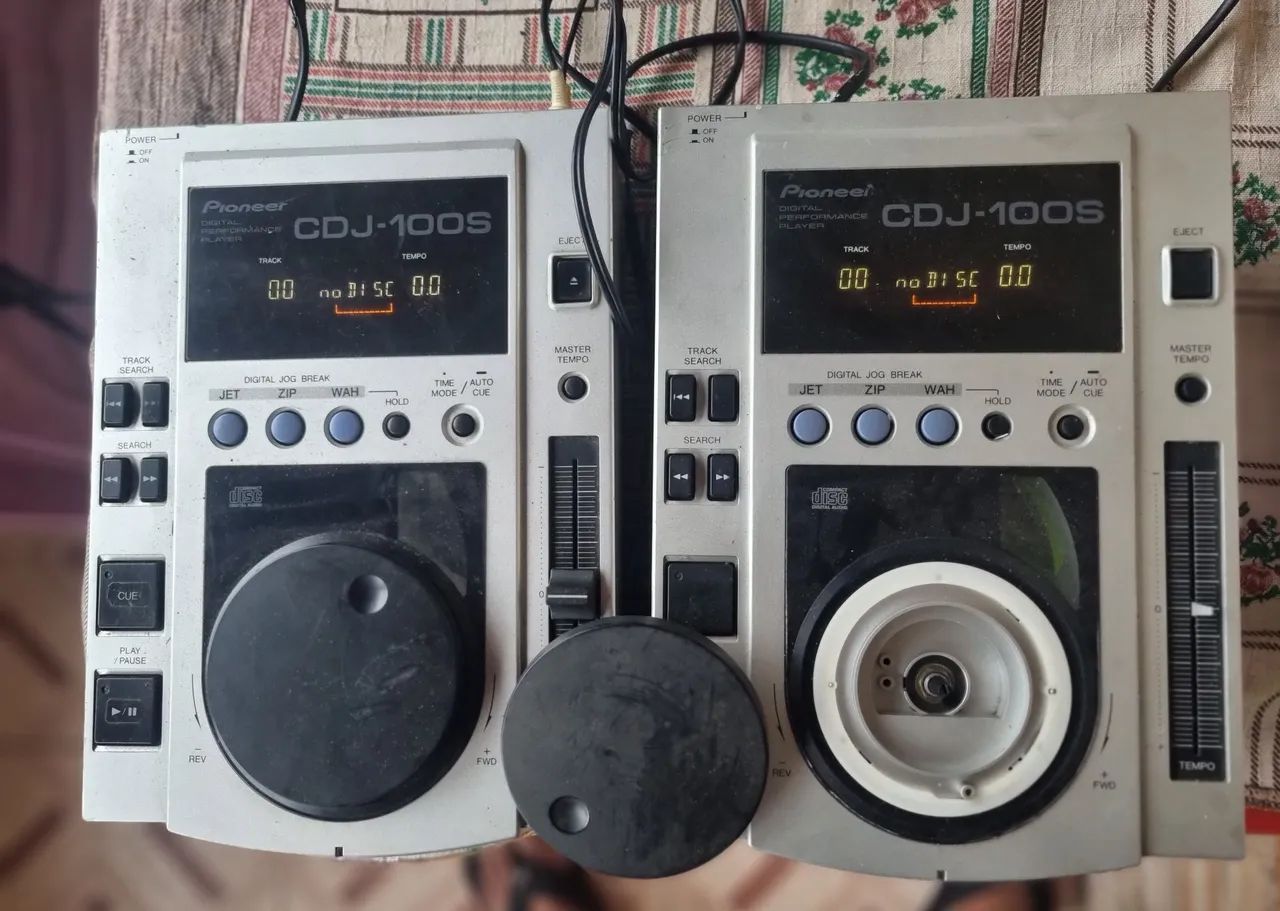 2 CDJ 100