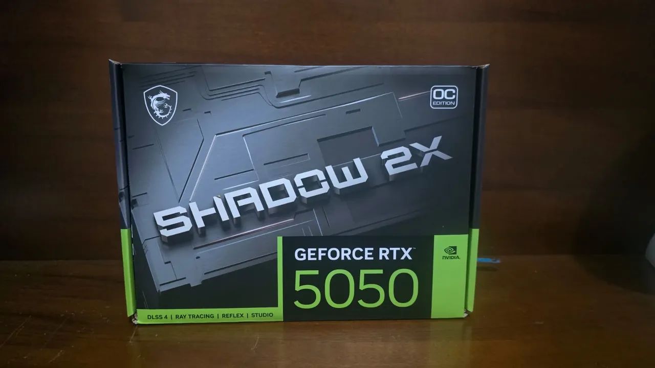 Placa de video GeForce RTX 5050 2 NOVA meses de uso