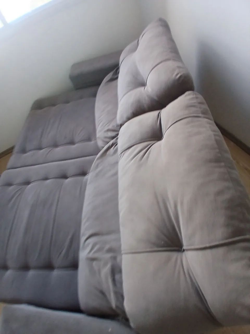 SOFÁ RETRÁTIL GRANDE COM CABECEIRA INCLINAVEL  - Foto 4