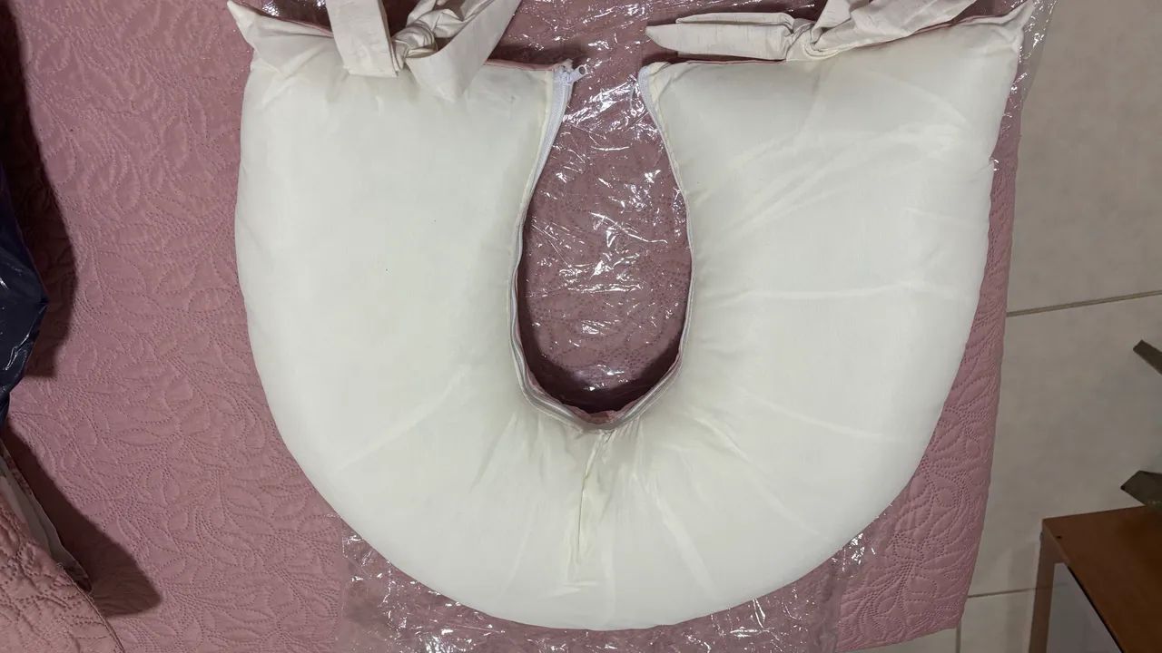 Almofada de amamentação nunca usada!  - Foto 2