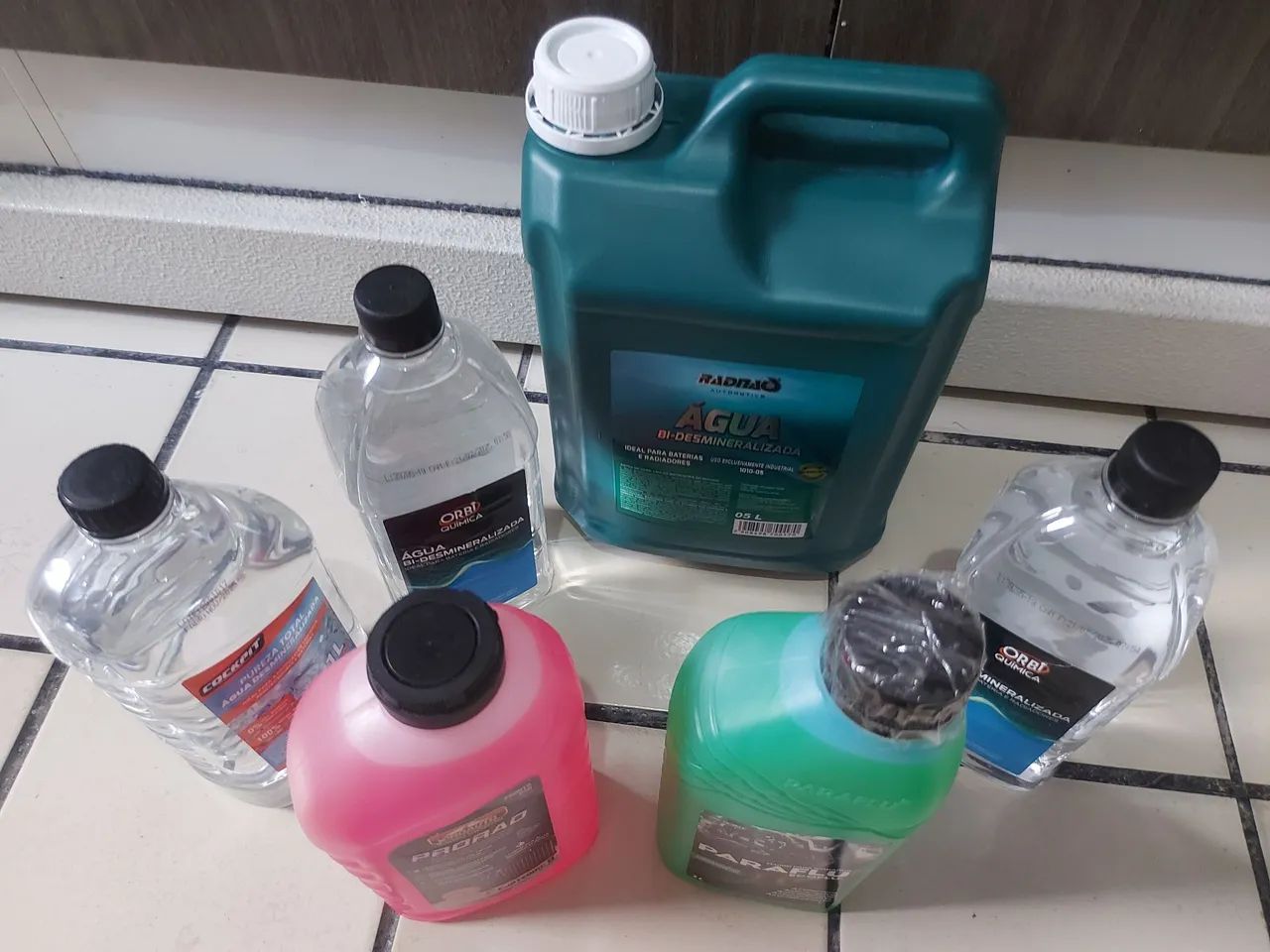 VENDO KIT 6 PRODUTOS PARA CARRO - Foto 4