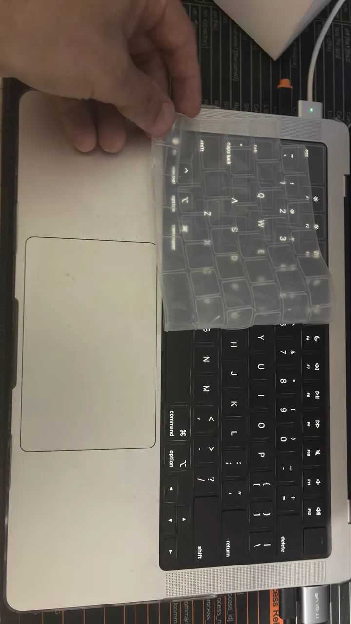 Apple Macbook Pro M5 (2025) 14? 16 de Ram 512gb - Silver - Foto 4