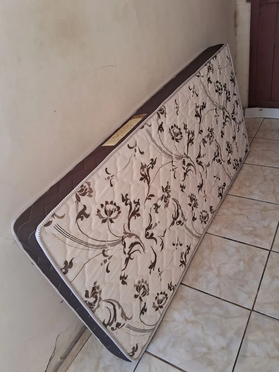 Colchão novo solteiro 