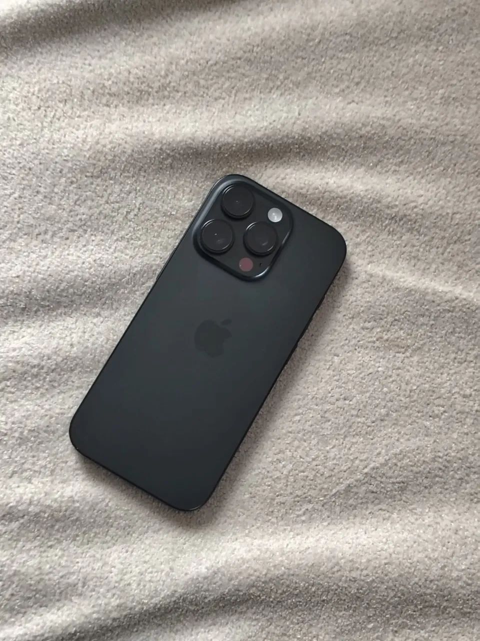Iphone 16 pro 128gb - Foto 2