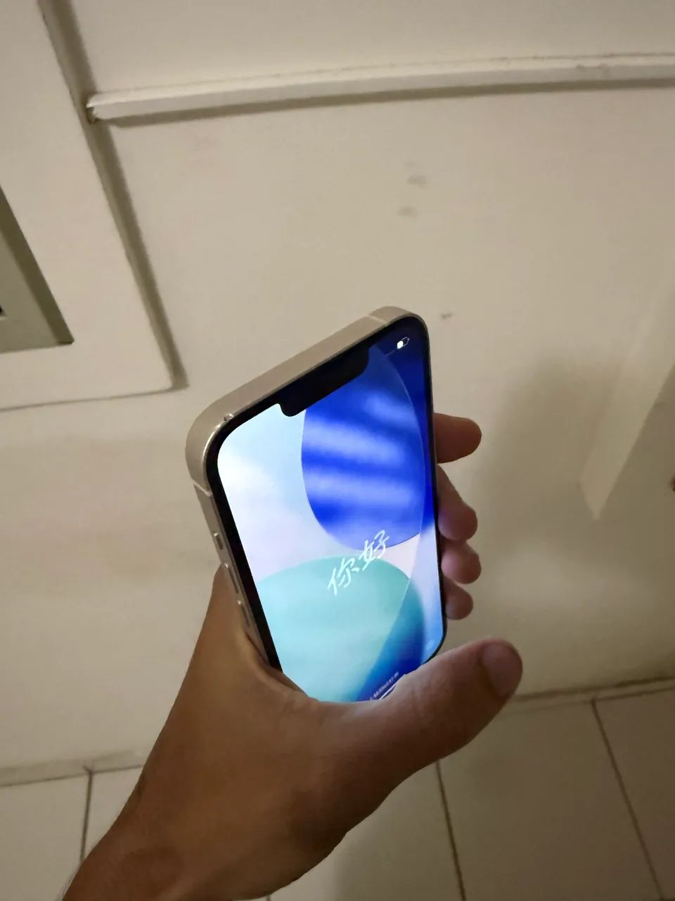 IPhone 13 128gb Branco  - Foto 2