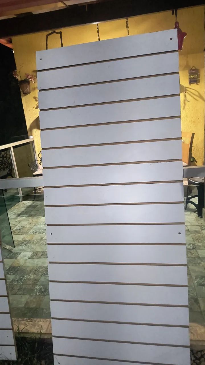 Painéis canaletado MDF branco horizontal 150,00 cada e vertical. 100,00 cada - Foto 5