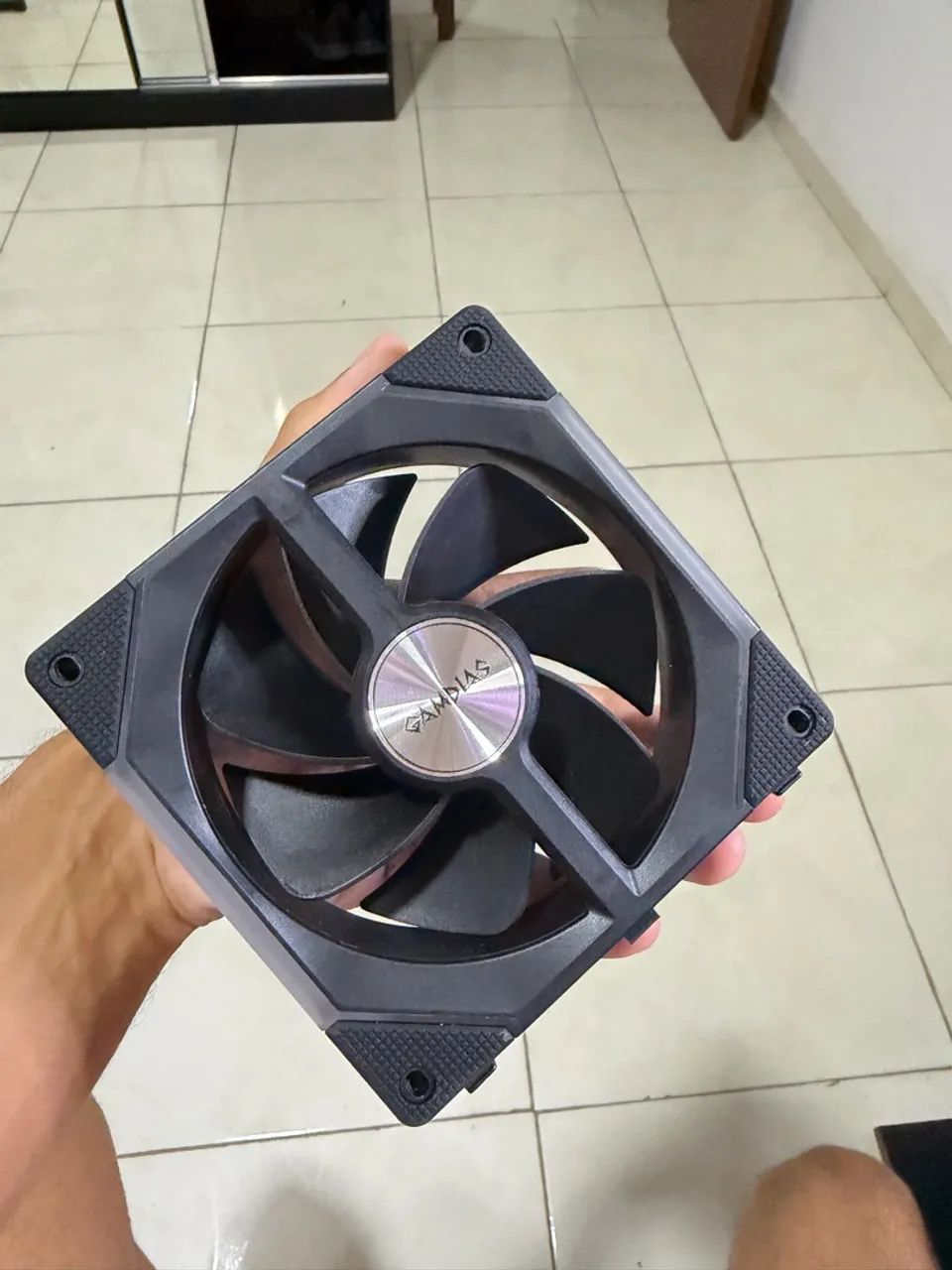 2 ventoinhas GAMDIAS ARGB - Foto 4