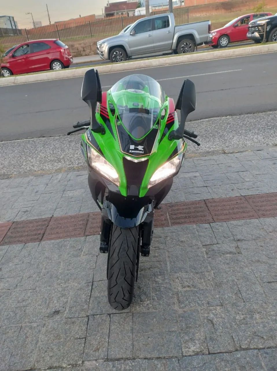 Ninja Zx-10/ Zx-10r 1000cc 2020 - 1490973469 | OLX