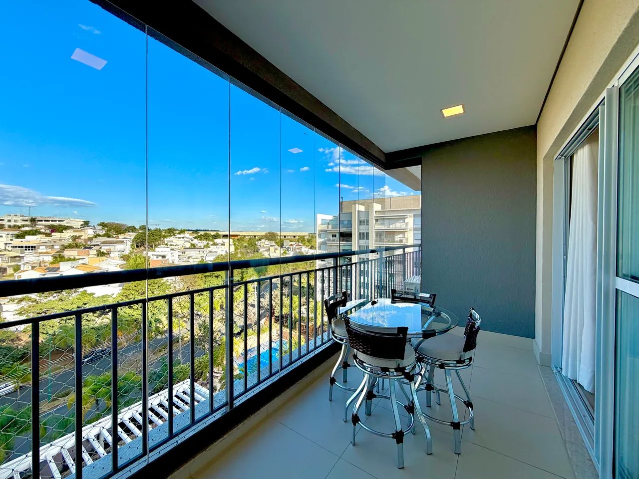 Apartamento para alugar com 3 quartos, 105 m² - Swiss Park - Foto 2