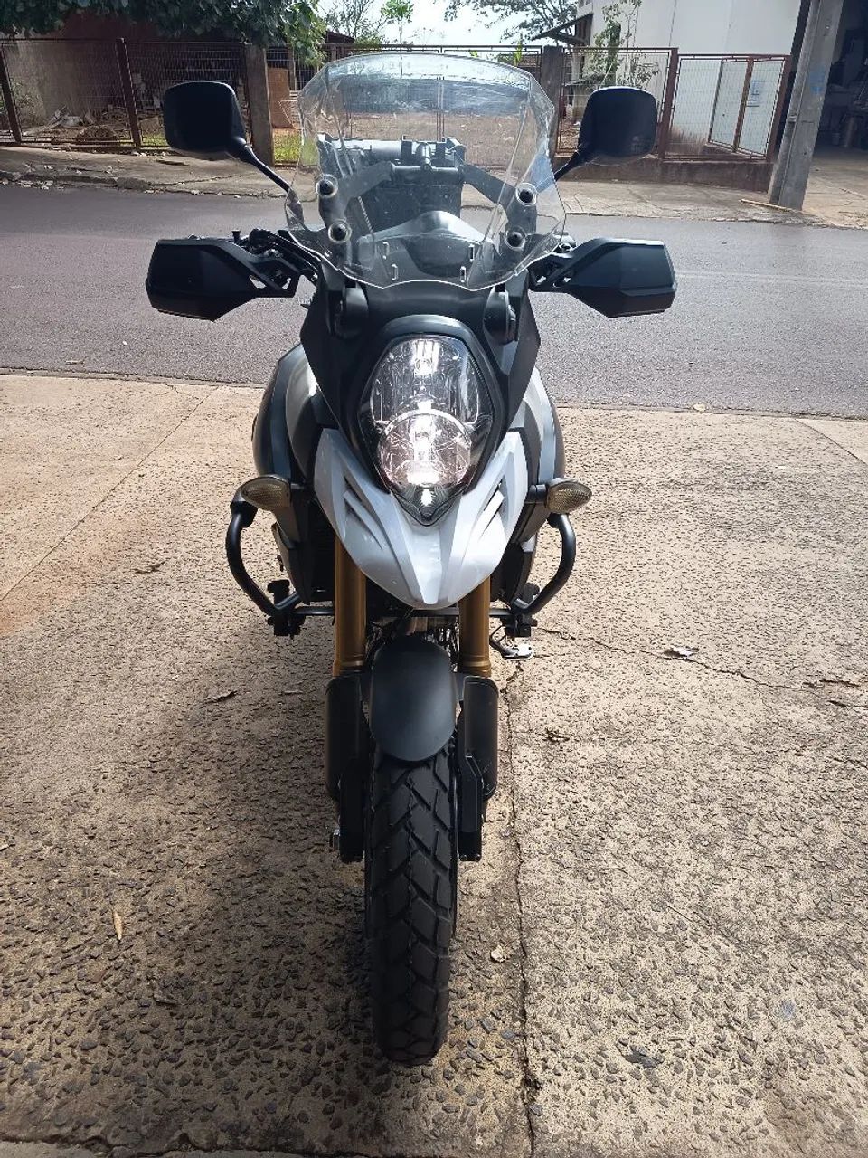 Suzuki vstron  - Foto 4