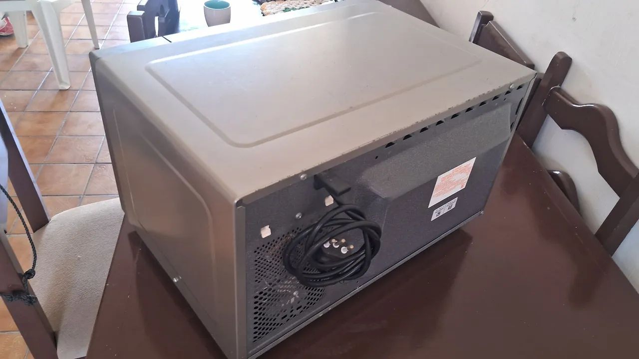 Micro-ondas Panasonic 25L - Foto 4