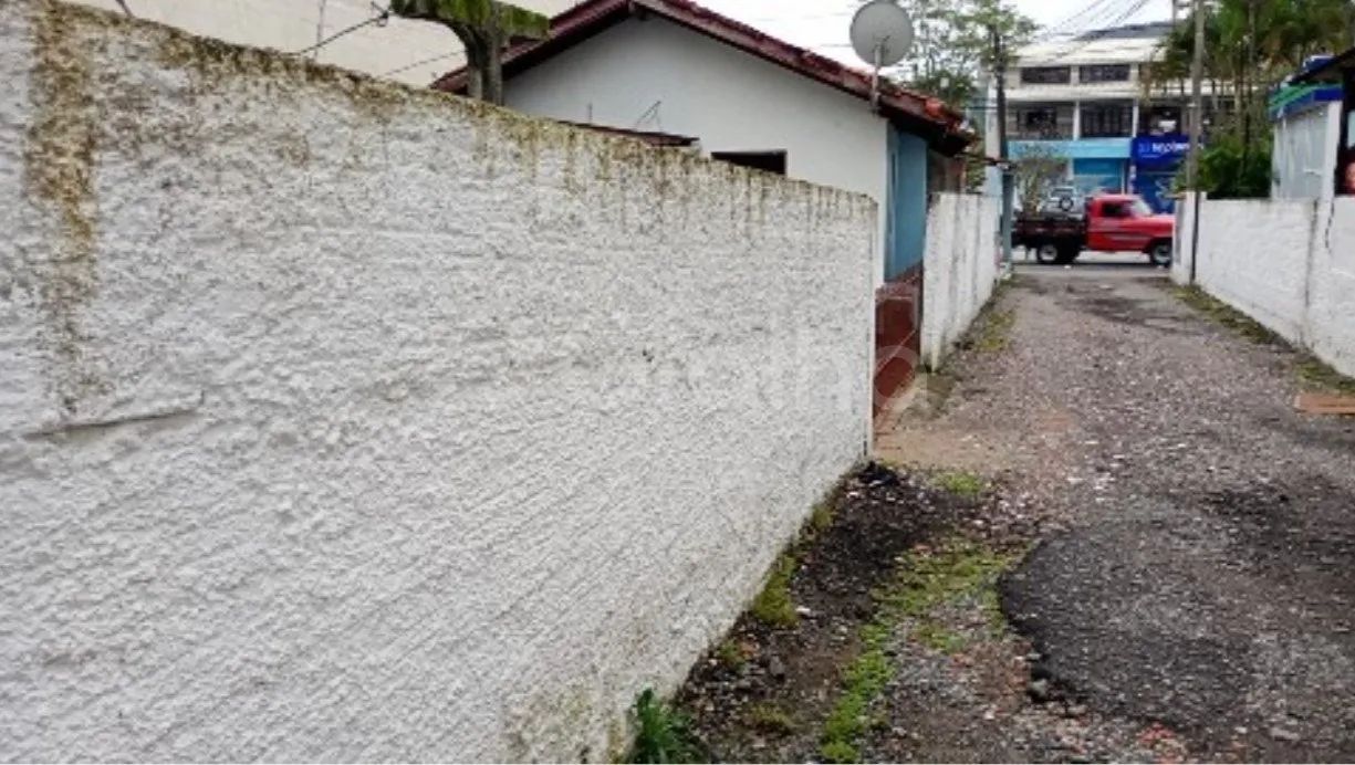 Terreno no Rio Tavares com 229m² - Foto 4