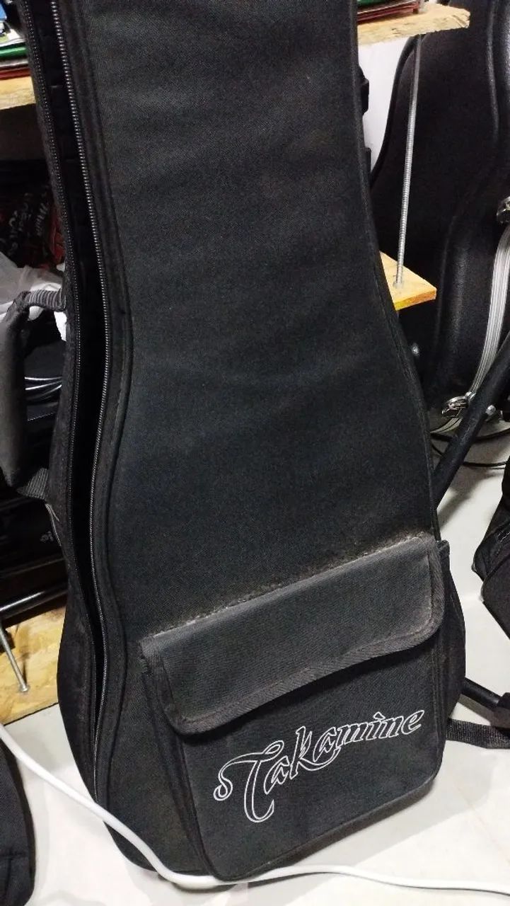 Takamine GX11 