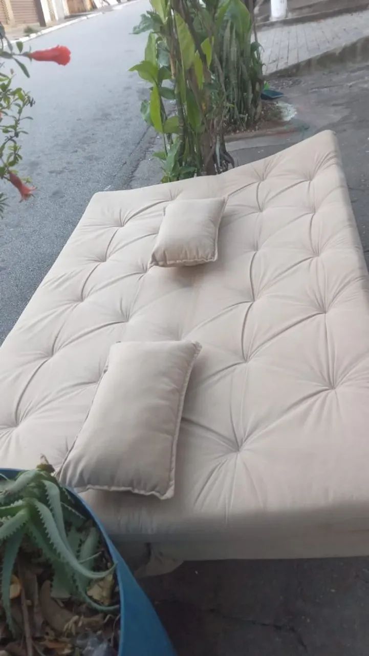 SOFA-CAMA SUEDI 