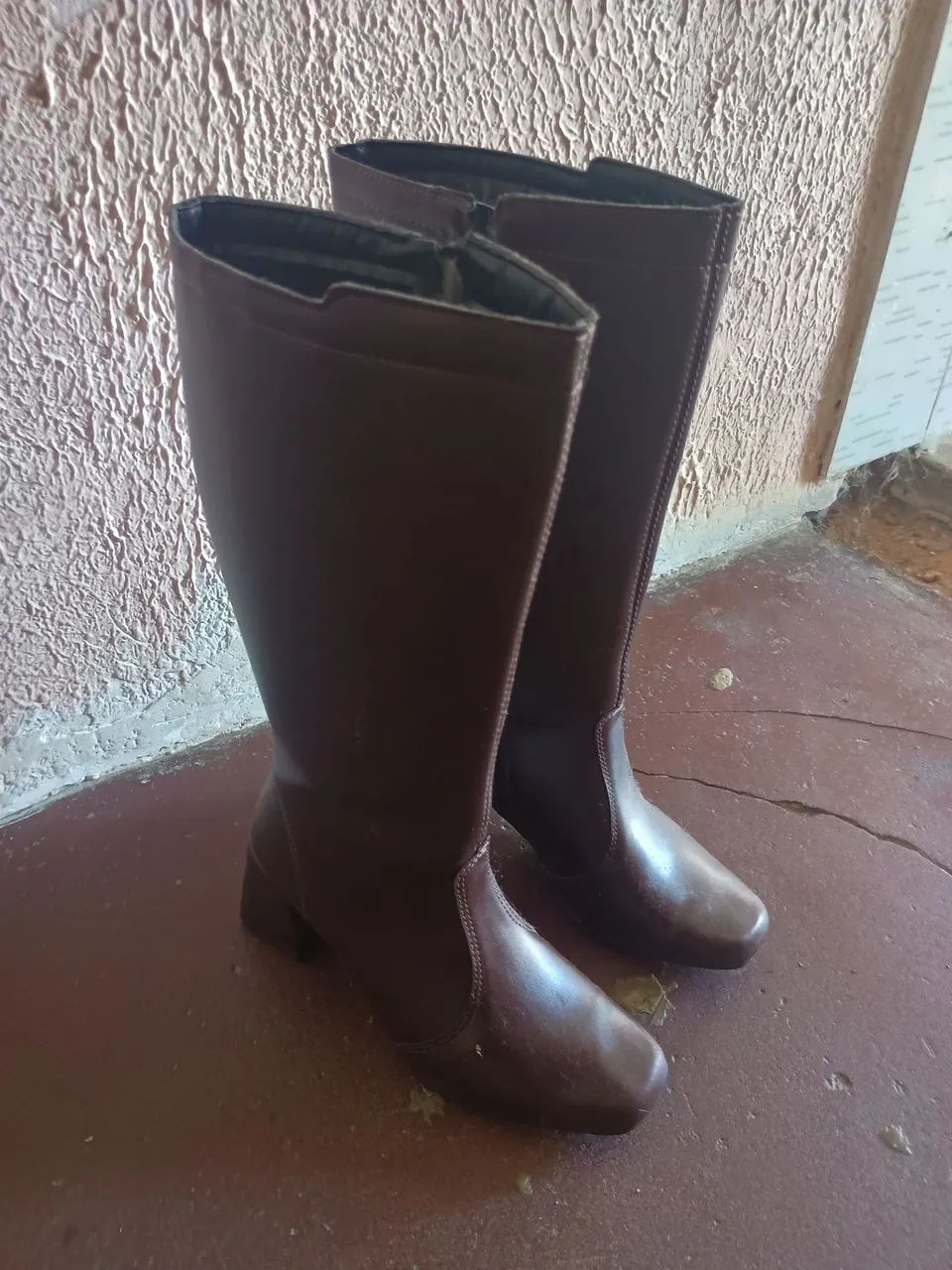 Bota cano alto, marrom - Foto 3