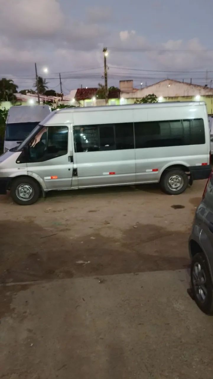 Loc van viagems bate e volta turismo ZAP *66 - Foto 3
