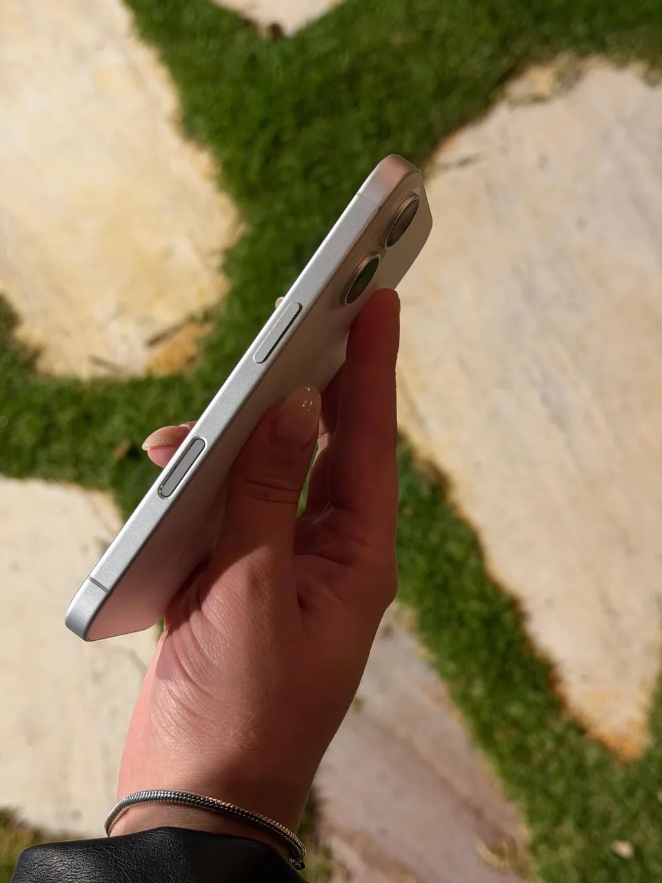 VENDO IPHONE 16 - Foto 2