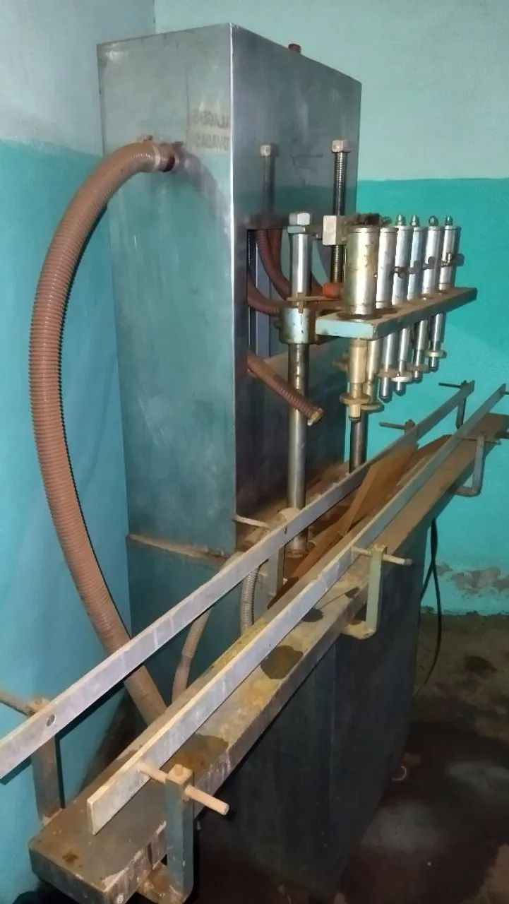 envasadora de líquidos  - Foto 4