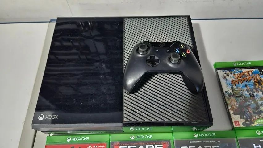 Xbox One 500GB com 9 jogos e 2 controle original - Foto 3