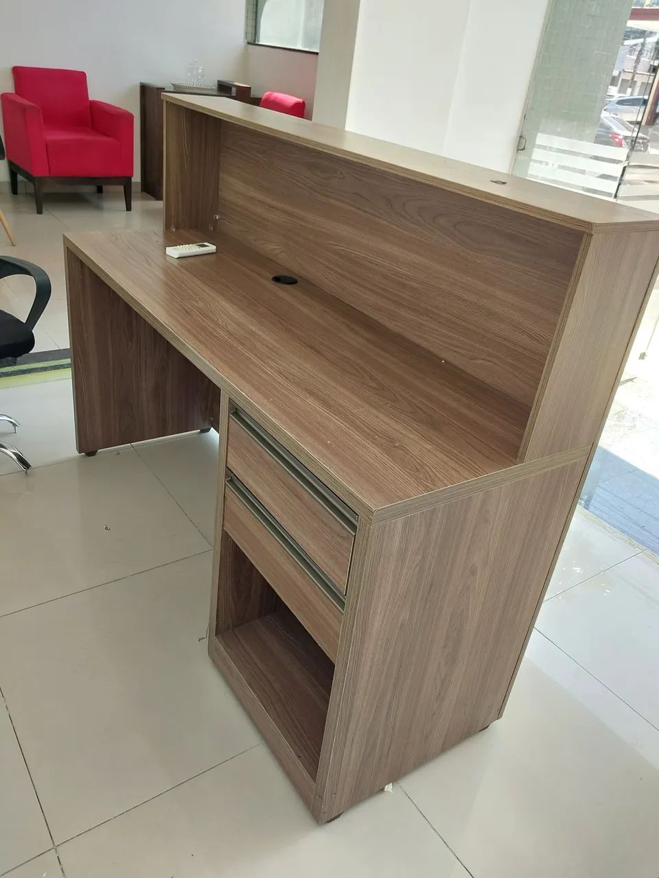 Balcão de Atendimento em MDF - Excelente Estado - Foto 3