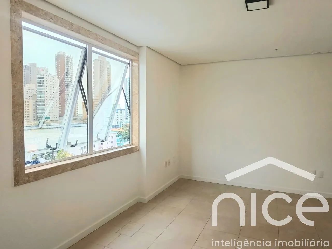 Sala comercial para locação, bairro centro, Itajaí-SC - Foto 3
