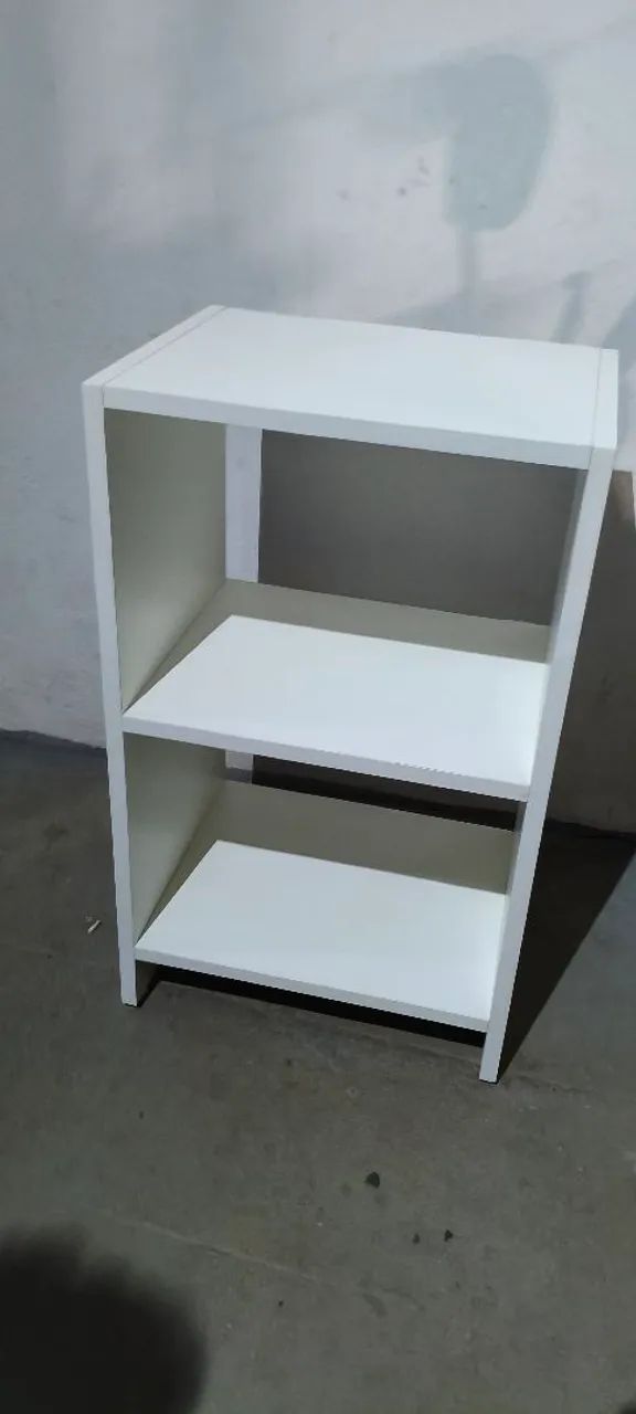 Mesinha de cabeceira 