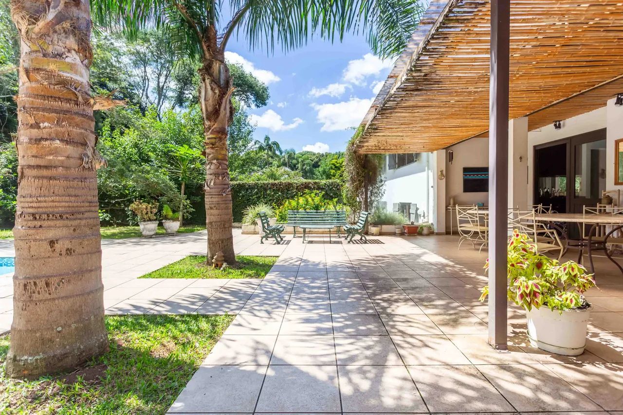 Casa à venda no Batel ARYA1