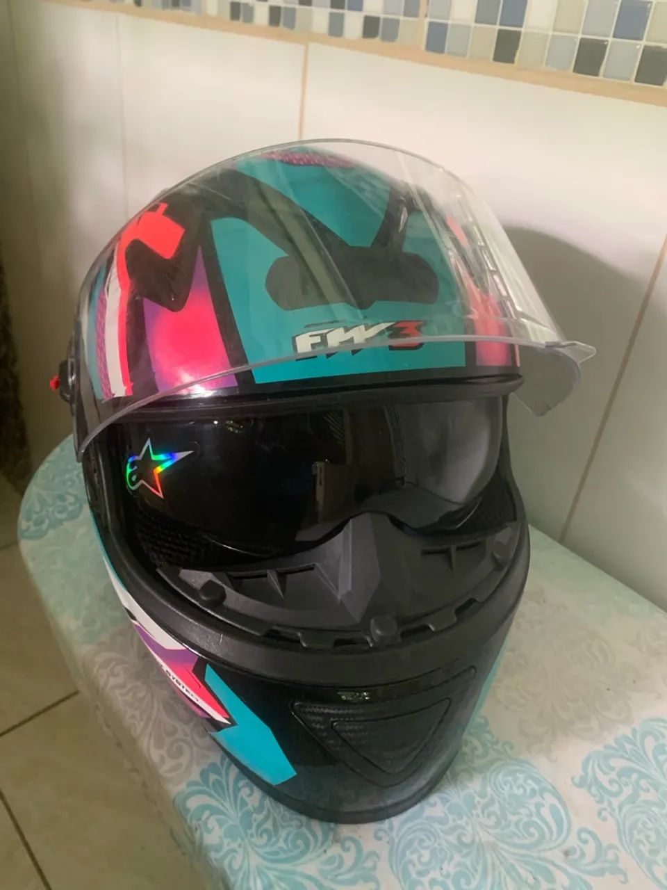 Capacete fw3 com óculos interno  - Foto 2