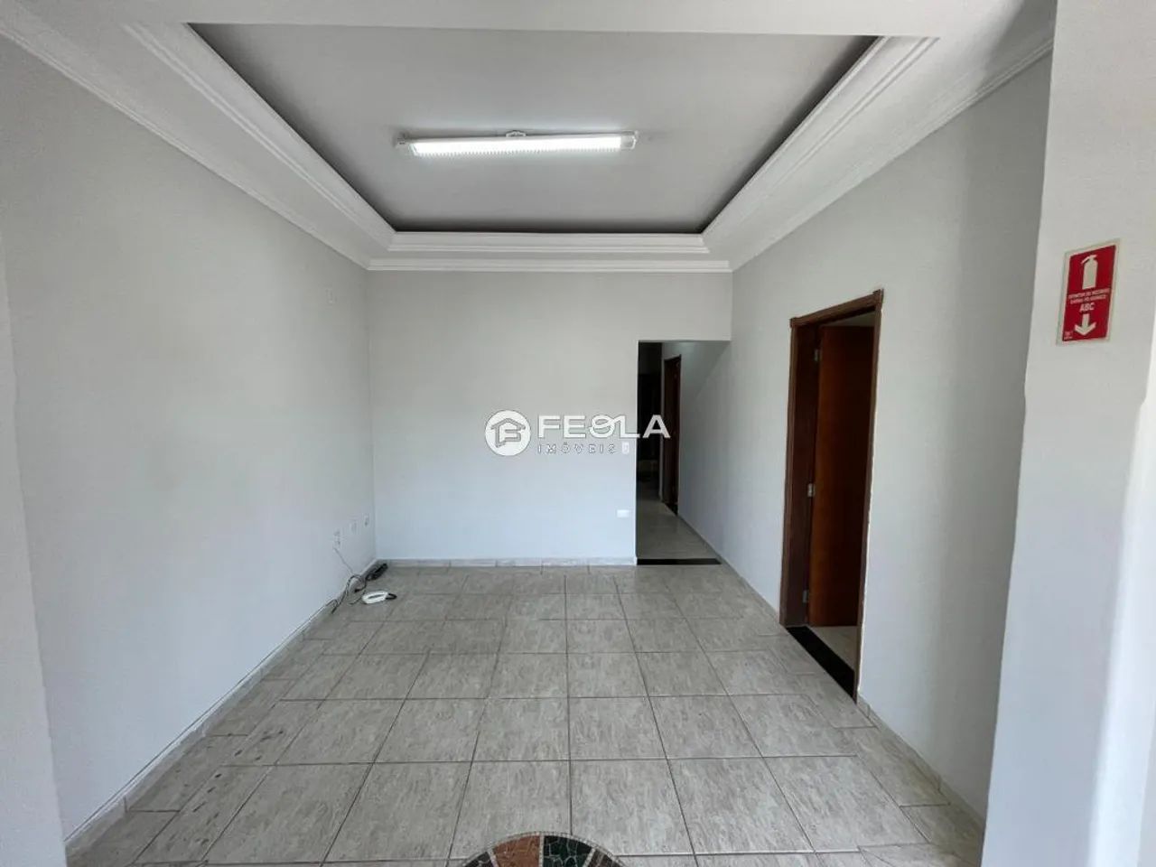 Casa à venda e para alugar em Americana, Centro, com 5 quartos, com 200 m² - Foto 3